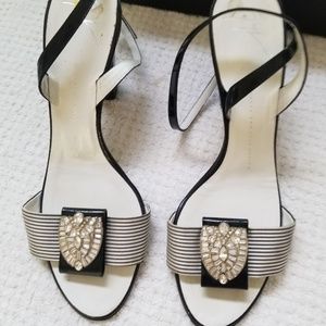 Guissepe Zannoti embellished black ankle patent le